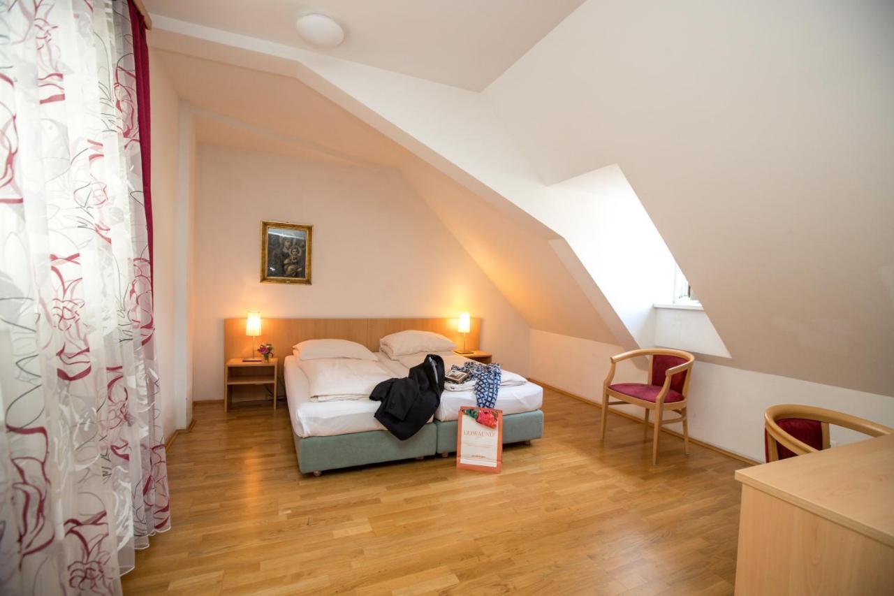 Gaestehaus Deutscher Orden Wien Luaran gambar